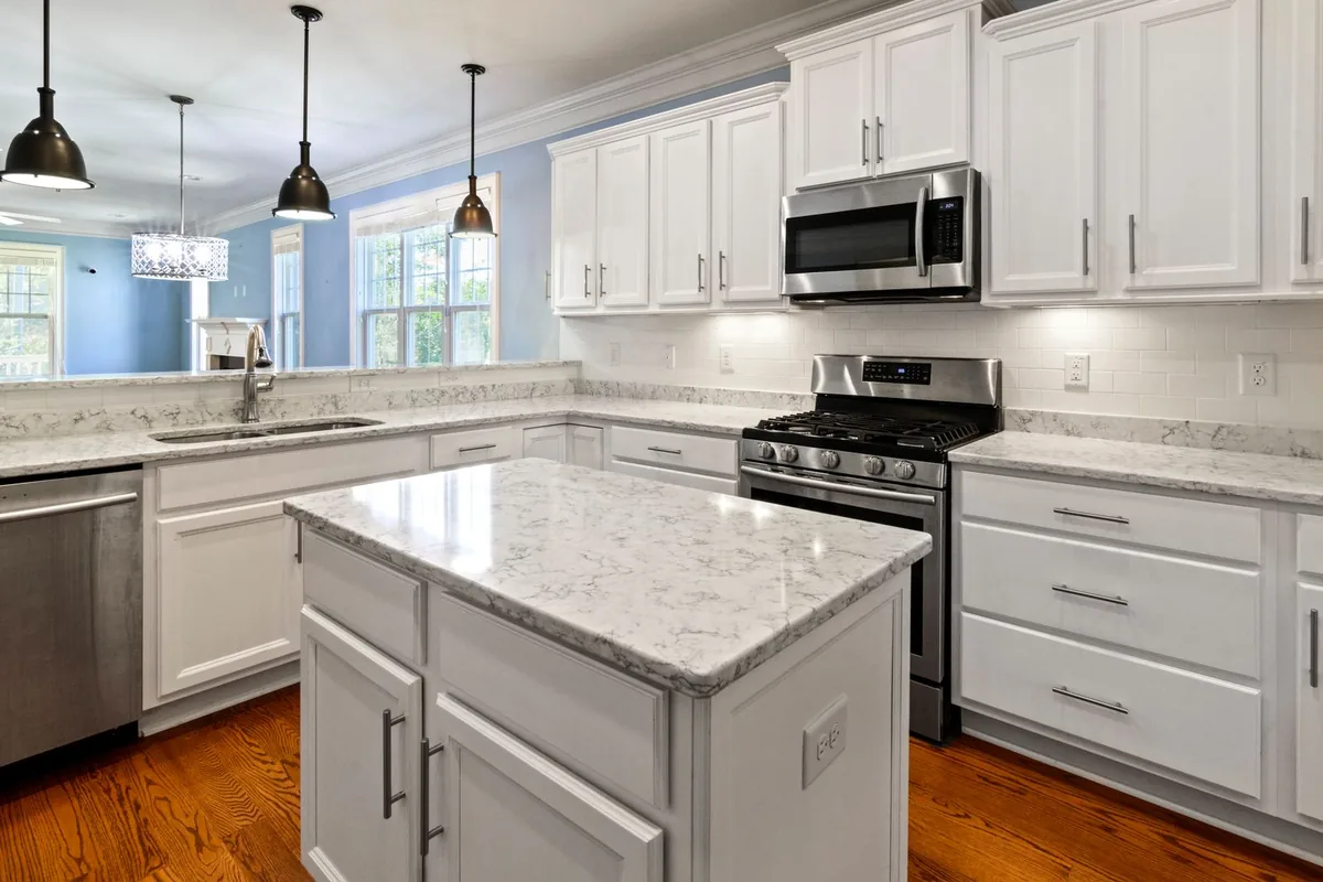 Filth & Squalor Cleanup in Cedar Crest, Dallas, TX